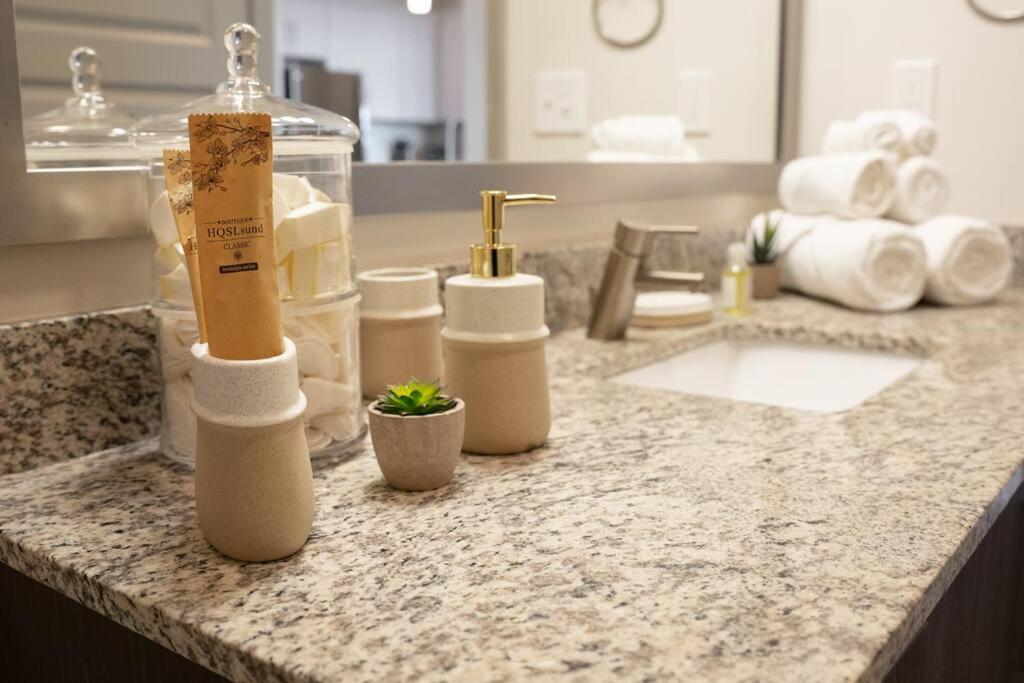 Modern And Spacious King Size Retreat Конкорд Екстериор снимка